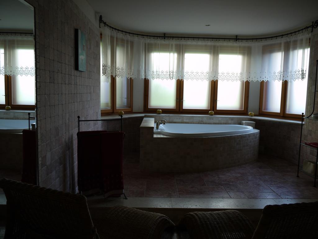 Apartmany Pemi Potštejn Εξωτερικό φωτογραφία